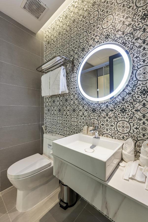 Laputa Hotel דואונג דונג מראה חיצוני תמונה