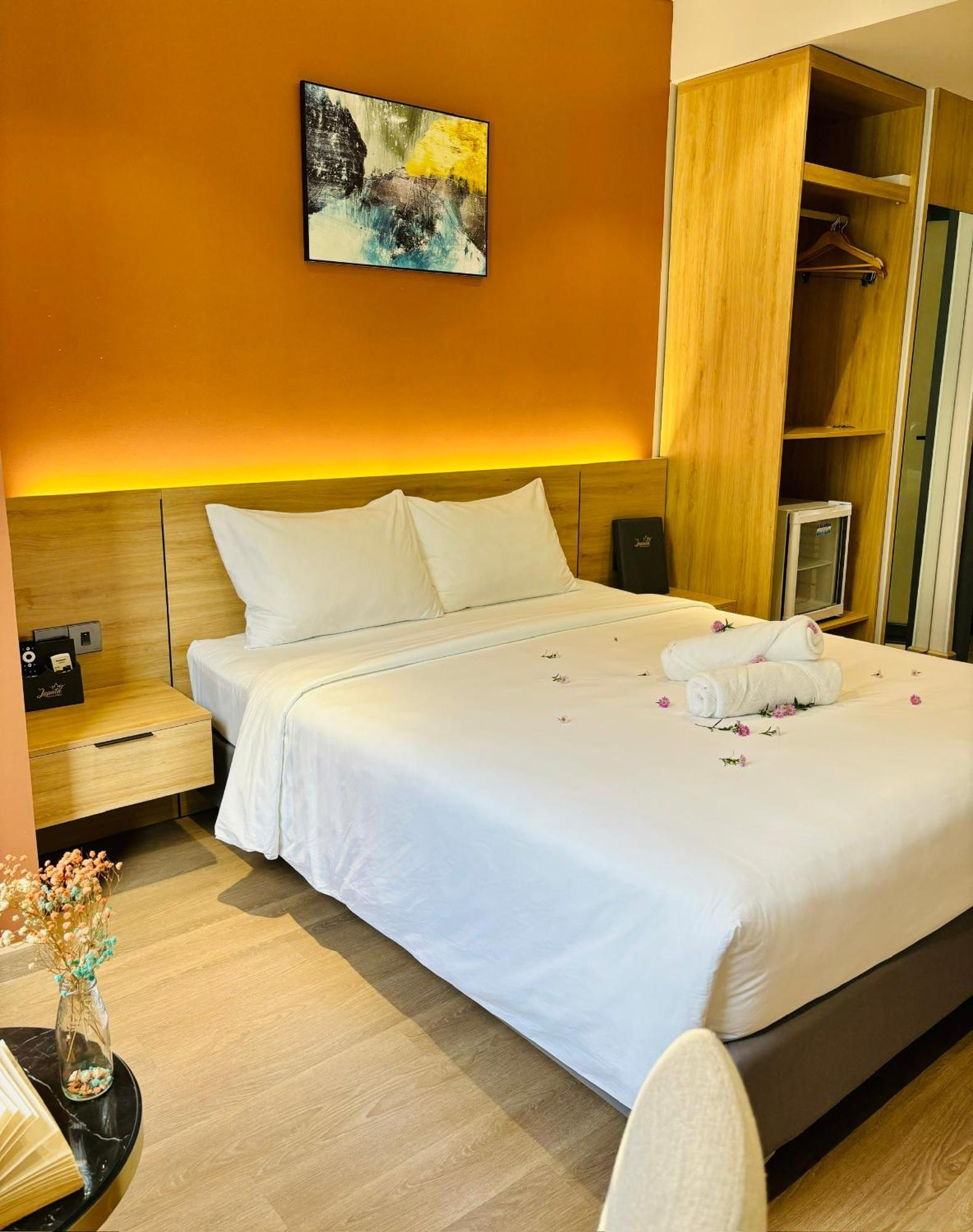 Laputa Hotel דואונג דונג מראה חיצוני תמונה